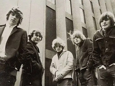 Waar Folk Vleugels Kreeg: het verhaal van The Byrds